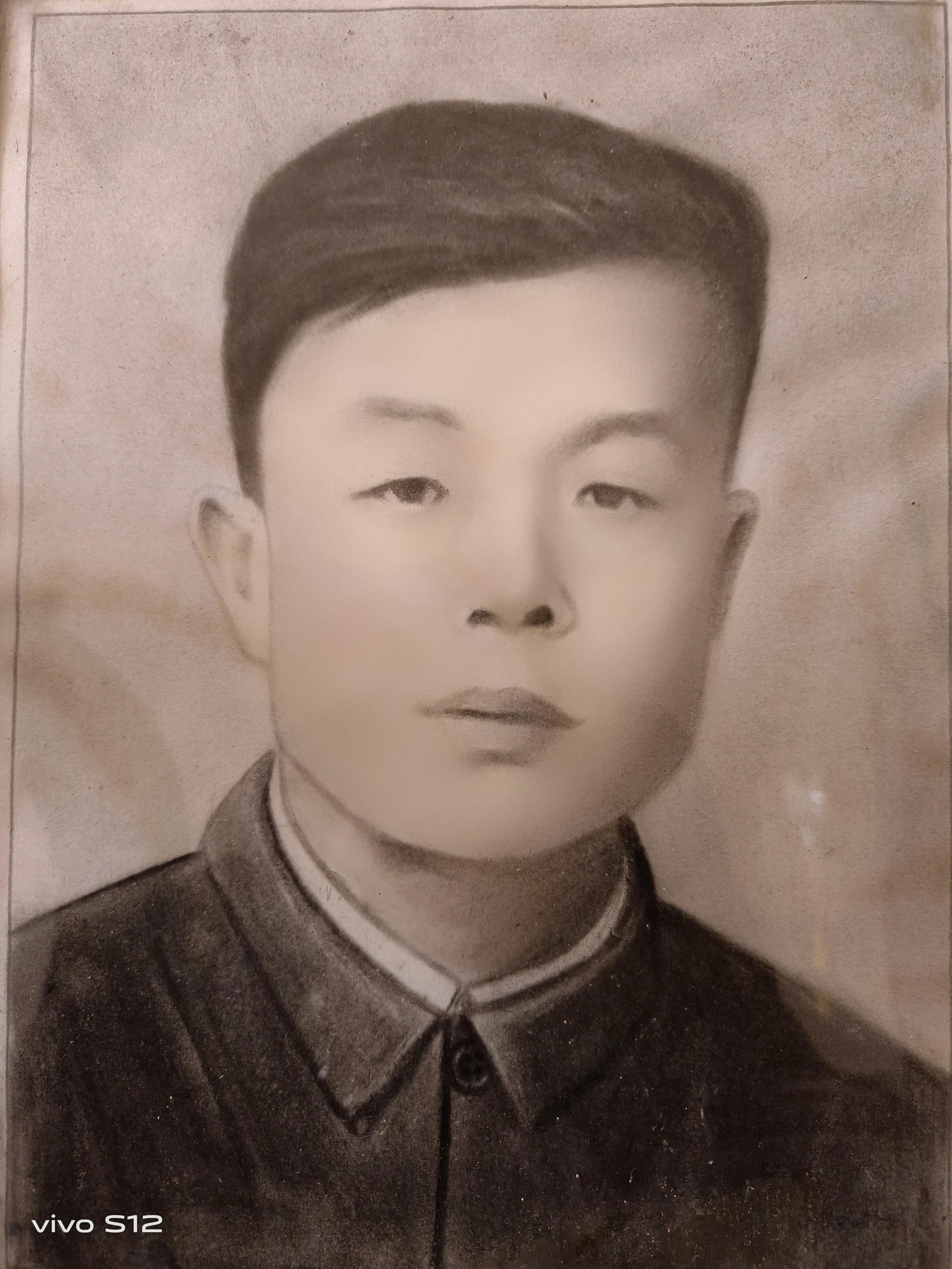 李生富网上纪念馆封面照片