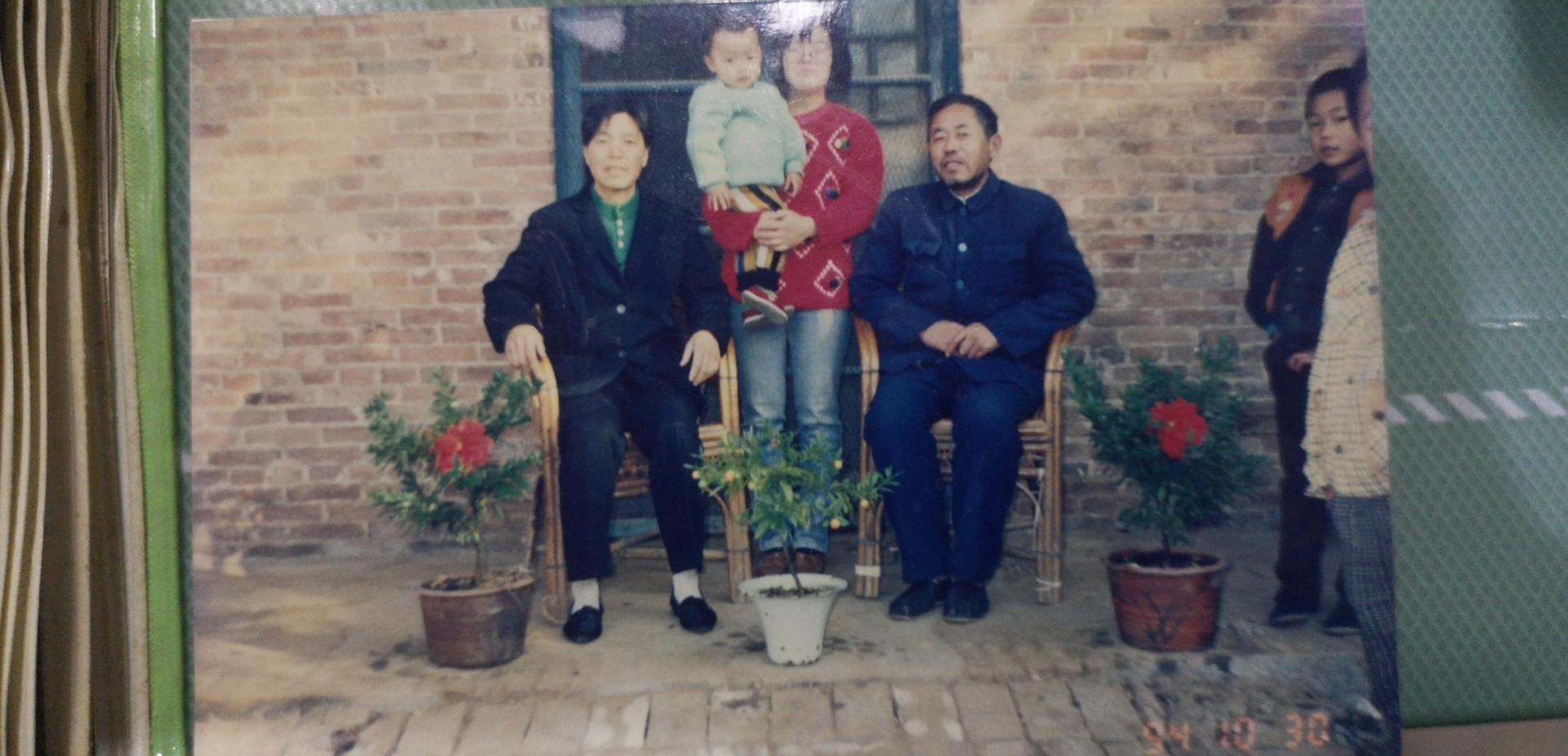 张俊杰纪念馆照片：您的小外甥也已经成家立业了