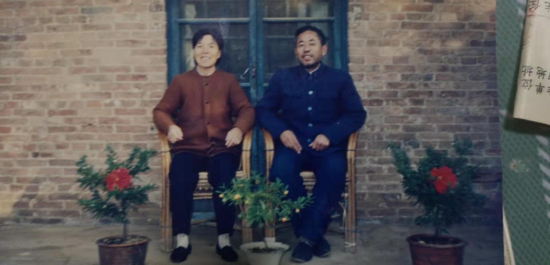 张俊杰纪念馆照片：那时的日子虽然艰辛，但我们真的很幸福
