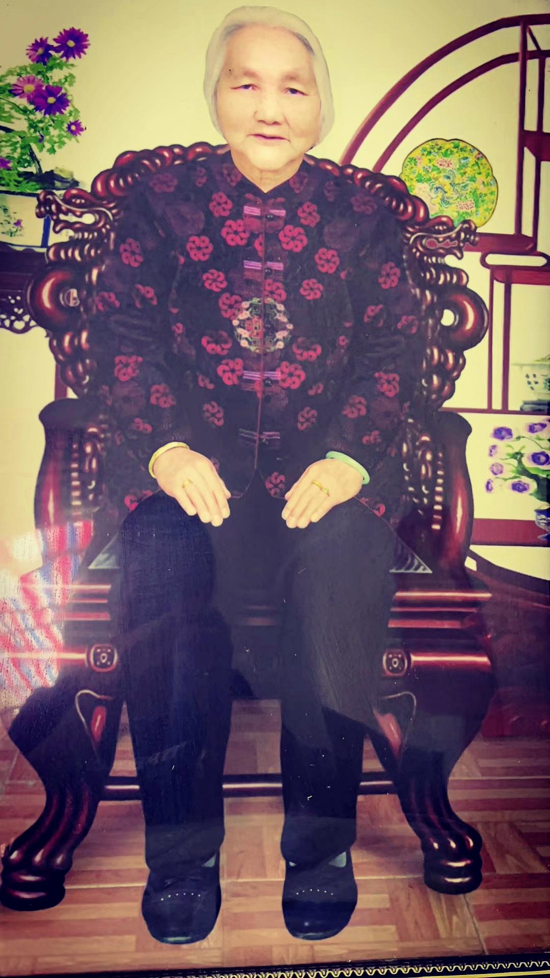 母亲许石妹纪念馆照片:留恋