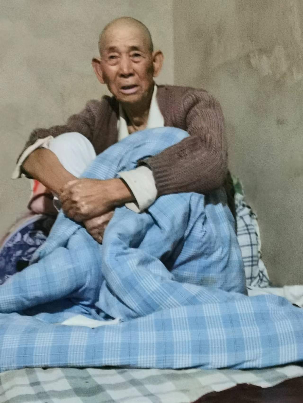 冯满甲网上纪念馆封面照片