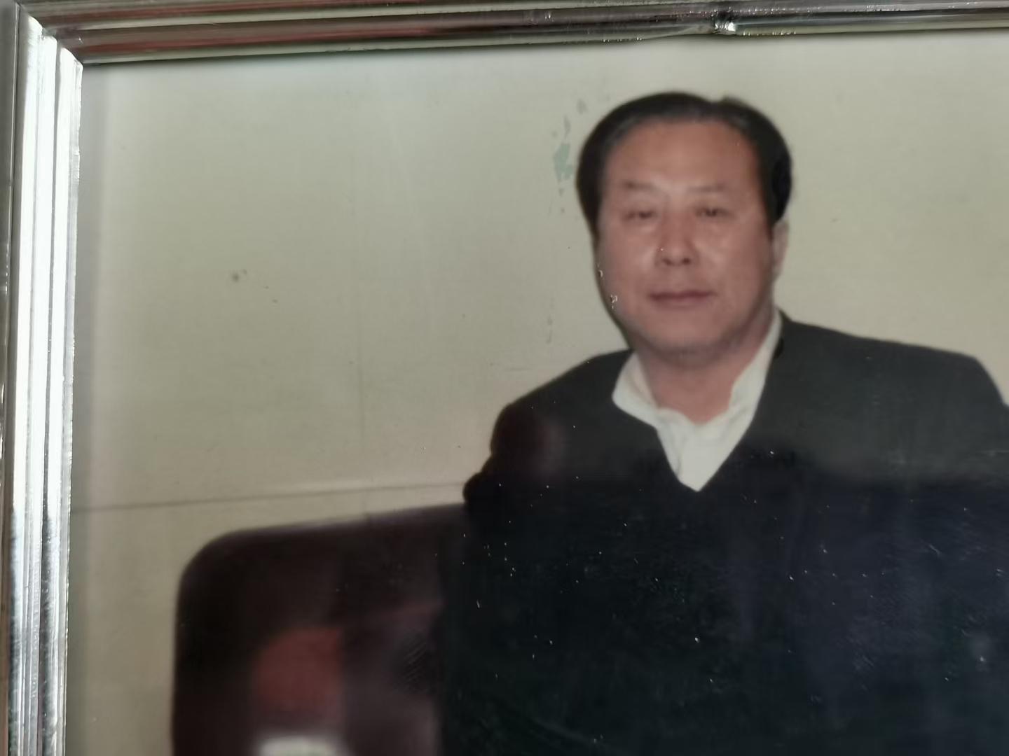 方会勤网上纪念馆封面照片