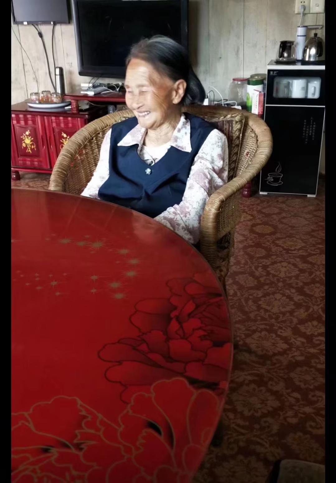 兰华英纪念馆照片:我的妈妈