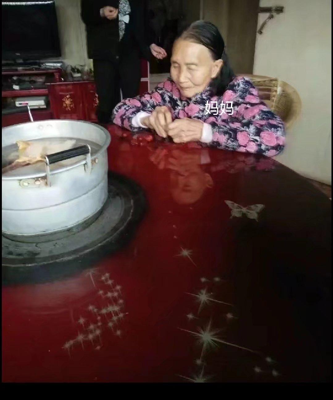 兰华英纪念馆照片:我慈祥的妈妈