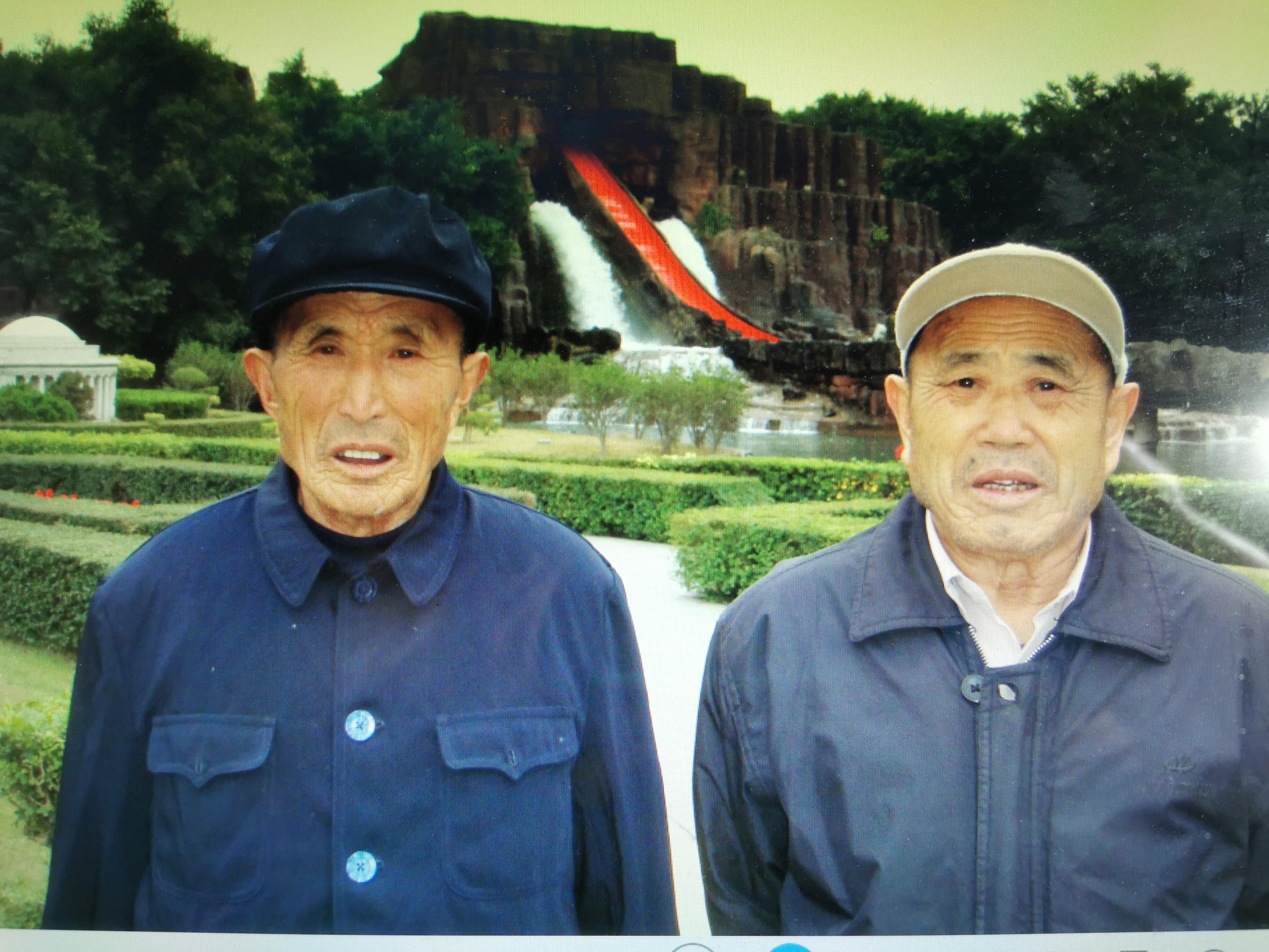 肖晓模纪念馆照片:兄弟俩会面