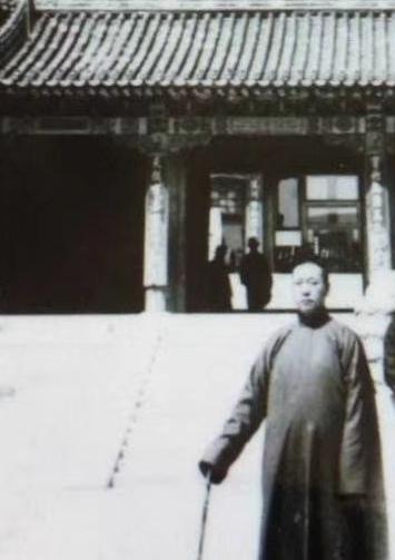肖子恩网上纪念馆封面照片