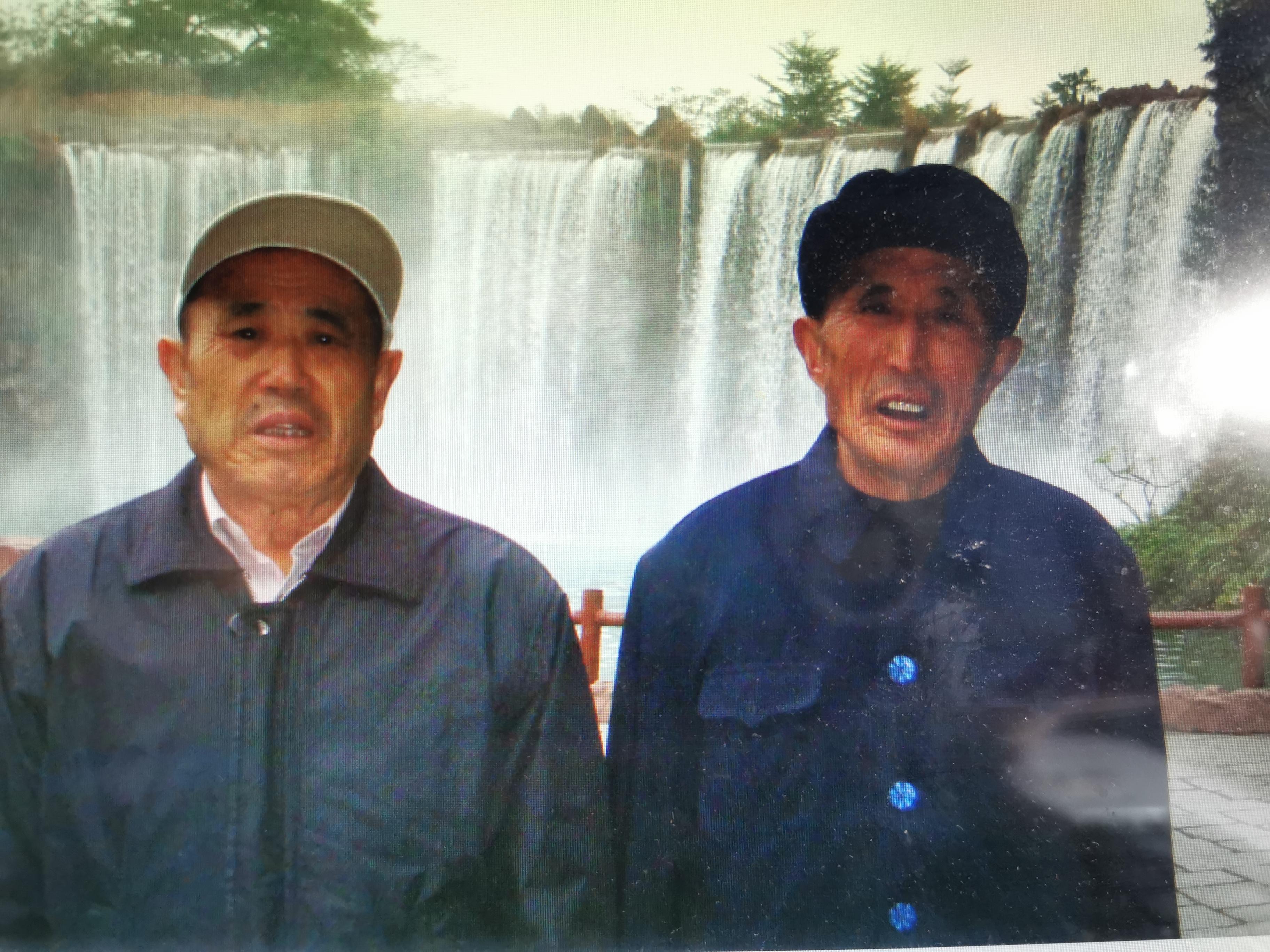 肖晓模纪念馆照片:兄弟情深
