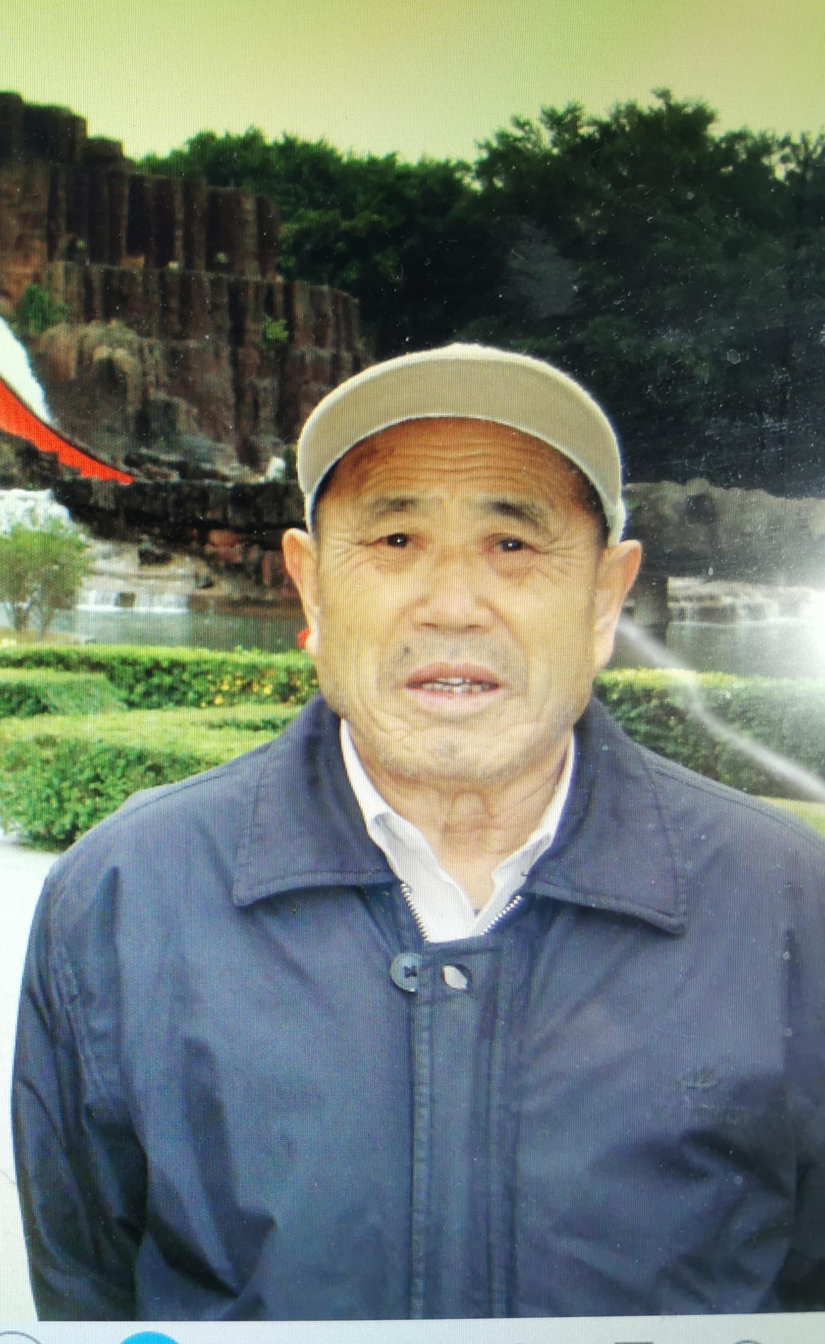 肖明模网上纪念馆封面照片