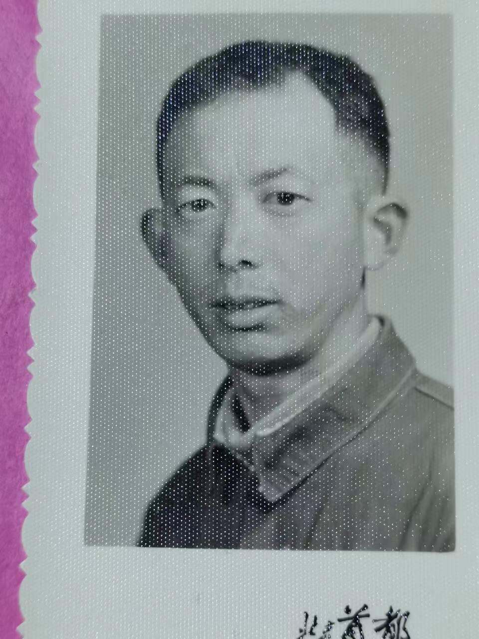 邓安明网上纪念馆封面照片