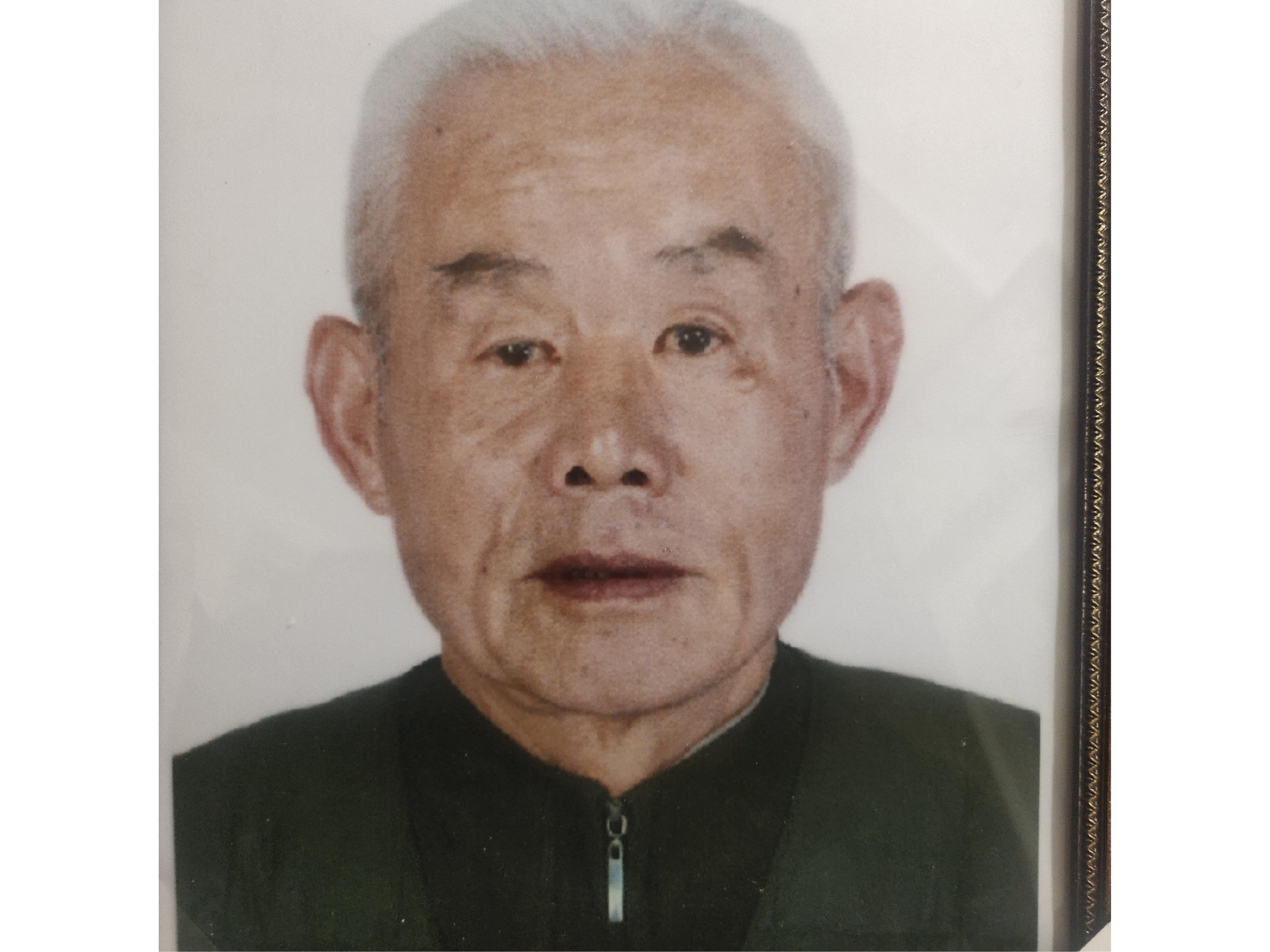 侯利华网上纪念馆封面照片