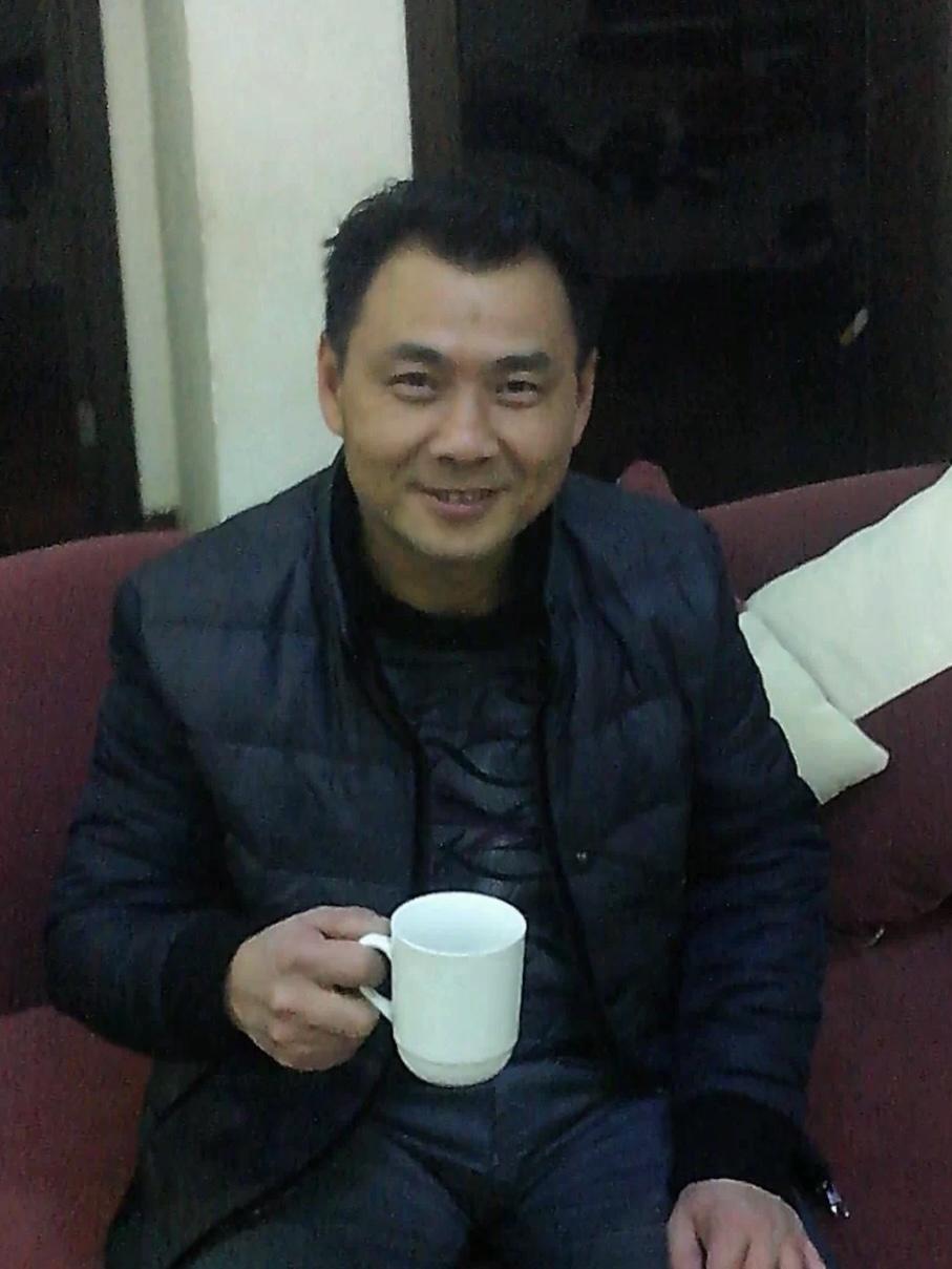 韩折清纪念馆照片:老爸年轻时还是挺好看的!