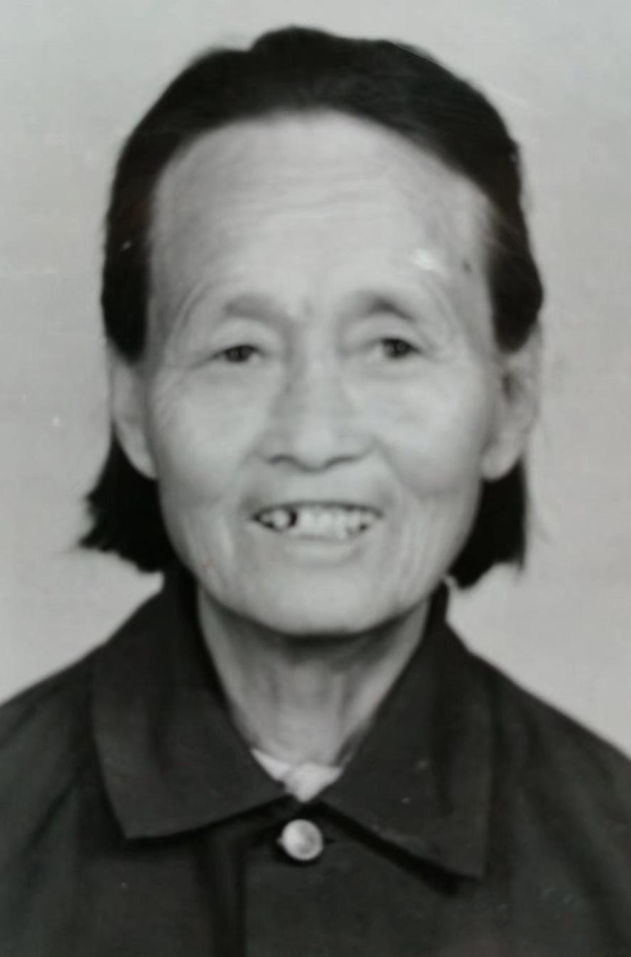 闫二女网上纪念馆封面照片